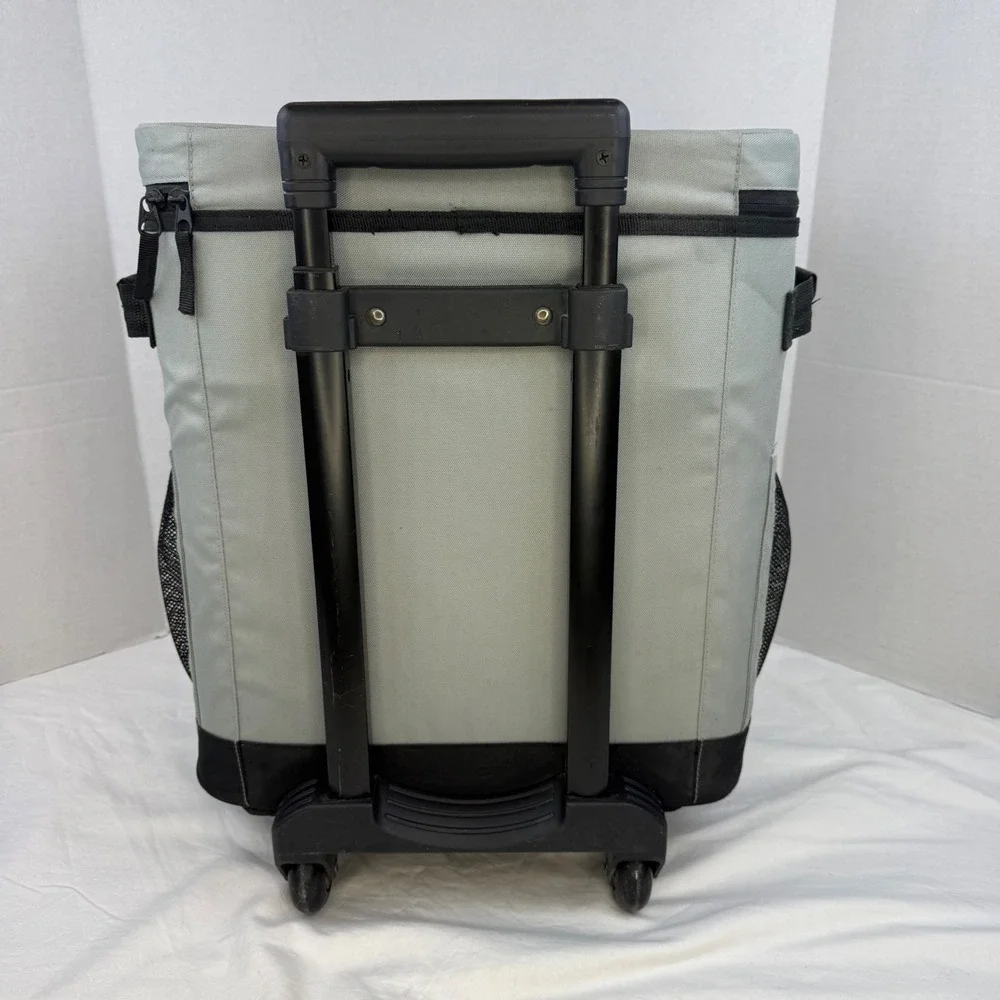 Coleman Pampered Chef Consultant Rolling Soft‎ Cooler Grey Insulated Wheels